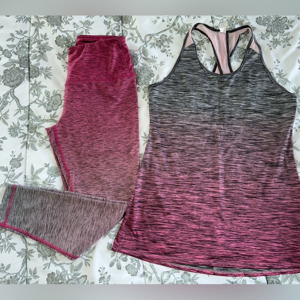 Women’s Reebok Workout Tank Top & Capri Leggings set